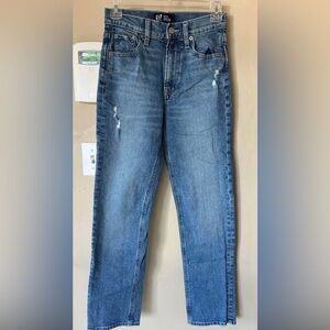 GAP Women’s High Rise Straight Blue Jeans.
